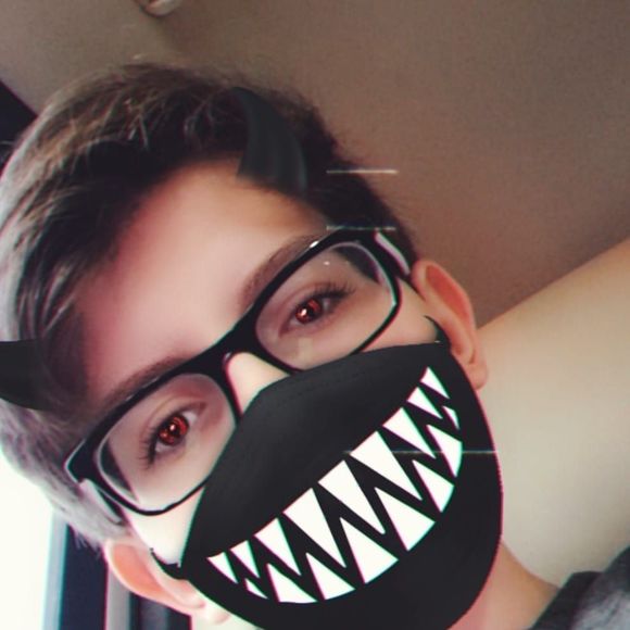 Meet your Posher, Preston - Picture 1 of 1